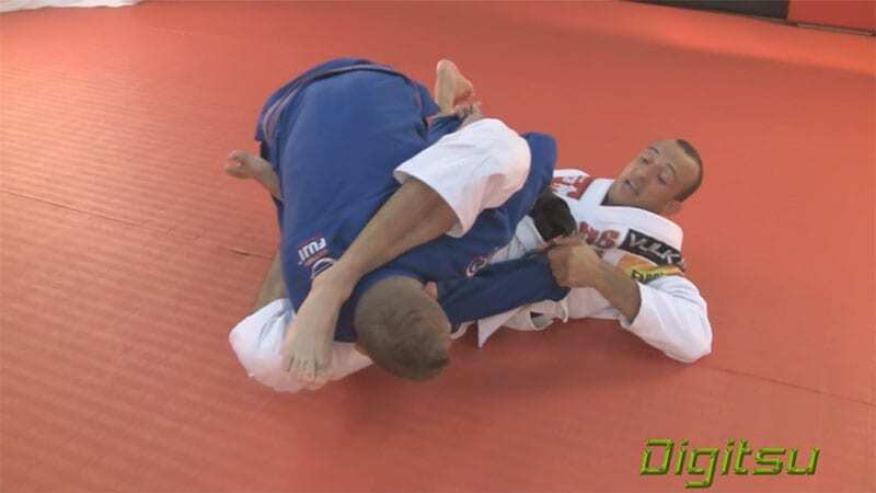 Abmar Barbosa hitting the pendulum sweep